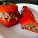 poivrons-tomates-crus-farcis