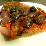 pizza-aux-oignons-grelots-rouges-partager-dresser