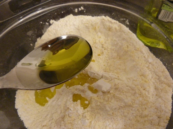 flammekueche-vegetalien-huile-olive-sel