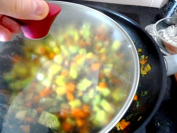 wok brocolis citronnes couvrir