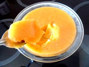 flan banane agrume aux epices cuillere