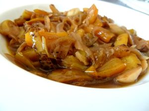 poivrons jaunes aux oignons riz