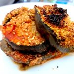 aubergines sauce tomate et noix de cajou servir