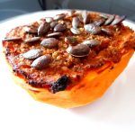 Courge butternut farcie aux graines servir bol de legume