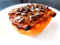 Courge butternut farcie aux graines servir bol de legume