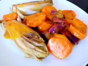 endives-sauce-agrume-et-patates-douces-servir